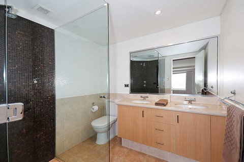 Ocean View-breath Taking Views, Amazing Facilities - Tourism Townsville 18
