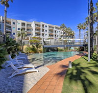 Ocean View Great FacilitiesViews - Tourism Townsville