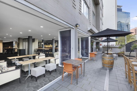 Rendezvous Hotel Perth Central - Tourism Townsville 0