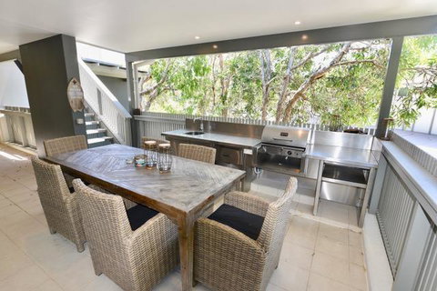 East On Byron - Tourism Townsville 11