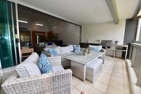 East On Byron - Tourism Townsville 35