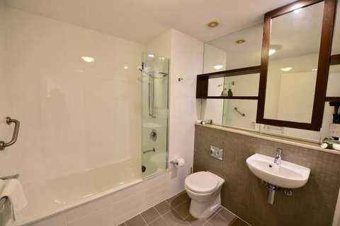 East On Byron - Tourism Townsville 6