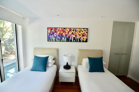 East On Byron - Tourism Townsville 23
