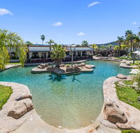 Quality Resort Siesta - Tourism Townsville