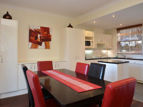Villa Executive 2br Cypress DS Located Within Cypress Lakes Resort - Tourism Townsville 6