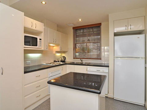 Villa Executive 2br Cypress DS Located Within Cypress Lakes Resort - Tourism Townsville 13
