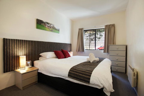 Lantern 1 Bedroom Balcony With Panoramic View - Tourism Townsville 33