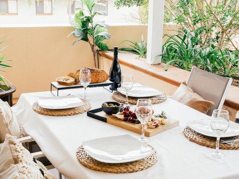 Waves Byron Bay - Tourism Townsville 21