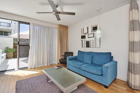 Waves Byron Bay - Tourism Townsville 40