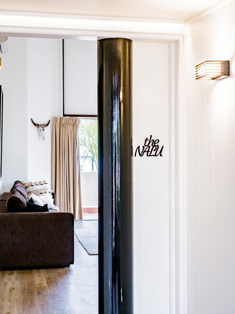 Waves Byron Bay - Tourism Townsville 15