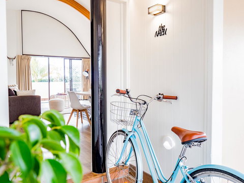 Waves Byron Bay - Tourism Townsville 6