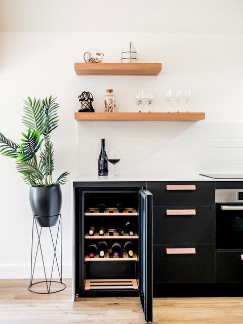 Waves Byron Bay - Tourism Townsville 7