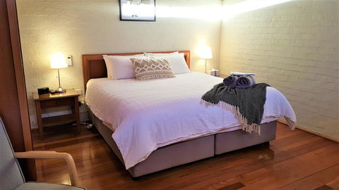 Great Escape Lofts - Tourism Townsville 10