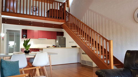 Great Escape Lofts - Tourism Townsville 15