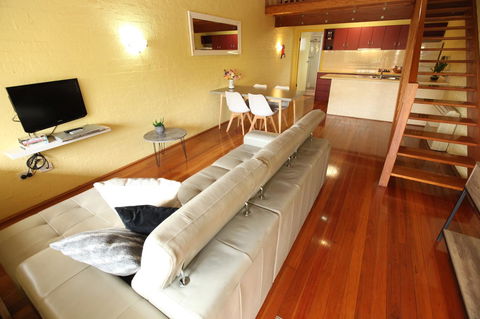 Great Escape Lofts - Tourism Townsville 20