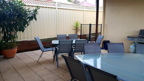 Great Escape Lofts - Tourism Townsville 11