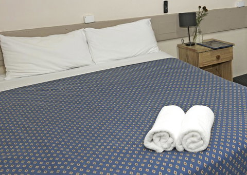 Banjo Paterson Inn - Tourism Townsville 32
