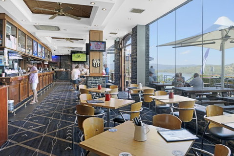 Banjo Paterson Inn - Tourism Townsville 42