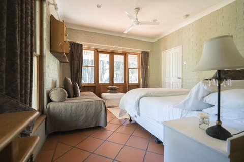 Thistle Hill Guesthouse - Walk To Many Wineries And Restaurants - Tourism Townsville 38