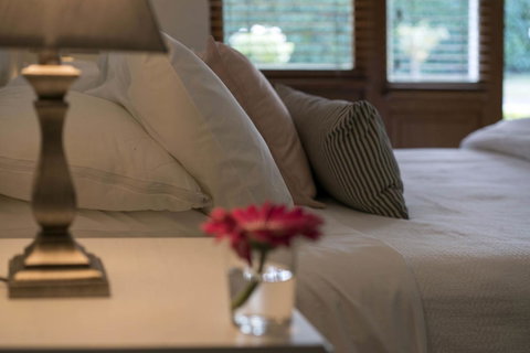 Thistle Hill Guesthouse - Walk To Many Wineries And Restaurants - Tourism Townsville 40