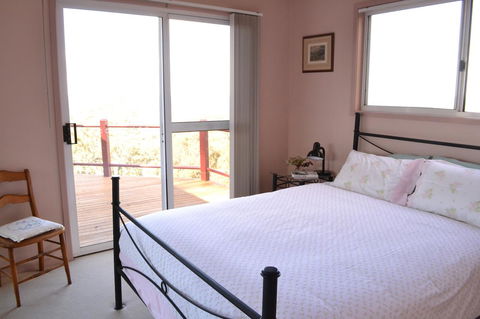 Bundle Hill Cottages - Tourism Townsville 27