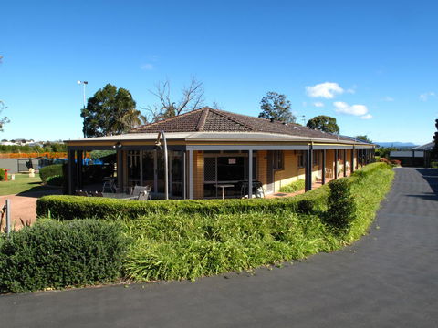 Hunter Oasis - Tourism Townsville 13
