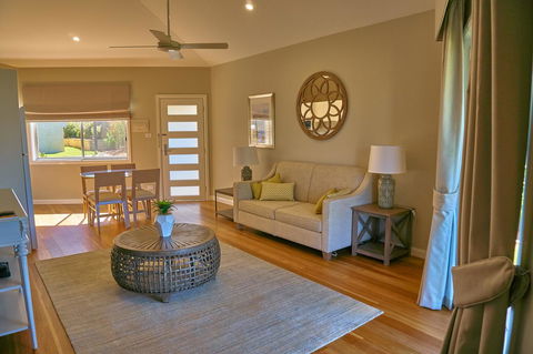 Hunter Oasis - Tourism Townsville 12
