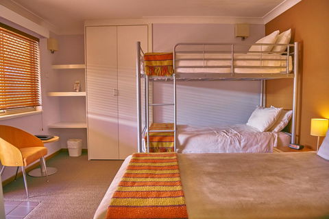 Hunter Oasis - Tourism Townsville 29