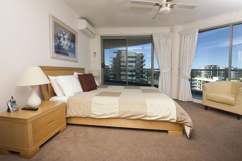 Sails Apartments - Tourism Townsville 11