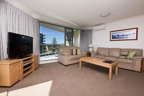 Sails Apartments - Tourism Townsville 12