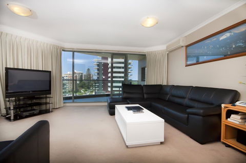 Sails Apartments - Tourism Townsville 15