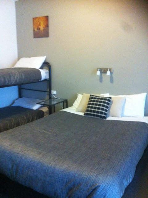 Altair Motel - Tourism Townsville 2