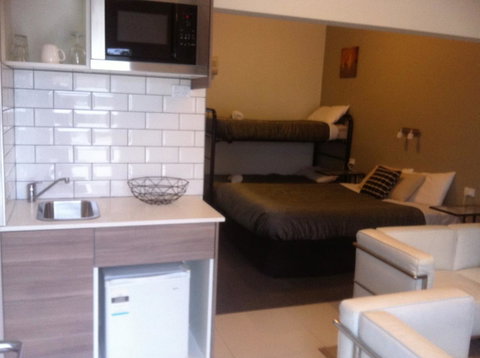 Altair Motel - Tourism Townsville 11