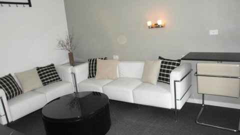 Altair Motel - Tourism Townsville 8