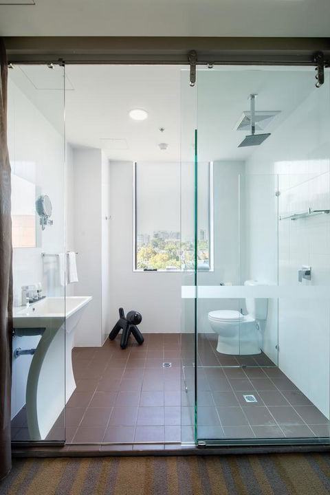 57Hotel - Tourism Townsville 12