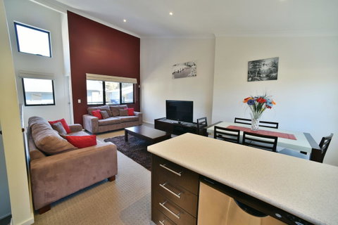 Aspen Creek 3 - Thredbo - Tourism Townsville 2