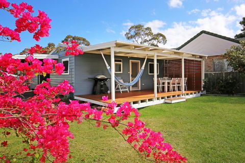 Hayes Beach House I Award Winner I 4 Mins To Beach - Tourism Townsville 0