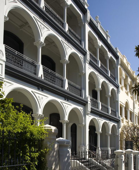 Hotel Challis Potts Point - Tourism Townsville 10