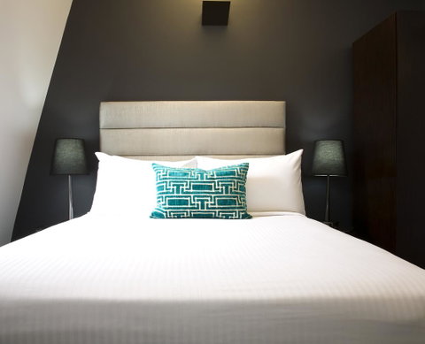Hotel Challis Potts Point - Tourism Townsville 19