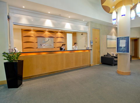 Oaks The Entrance Waterfront Suites - Tourism Townsville 14