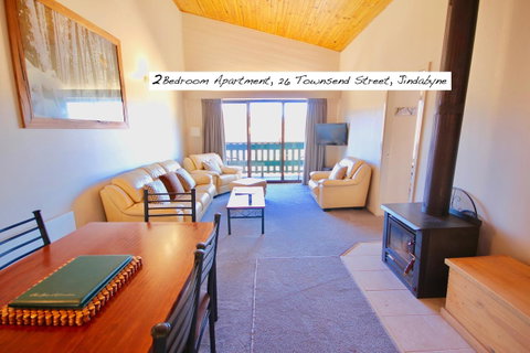 Full Circle Apartments - Tourism Townsville 26