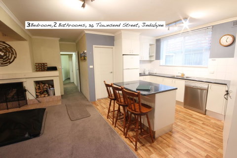 Full Circle Apartments - Tourism Townsville 16