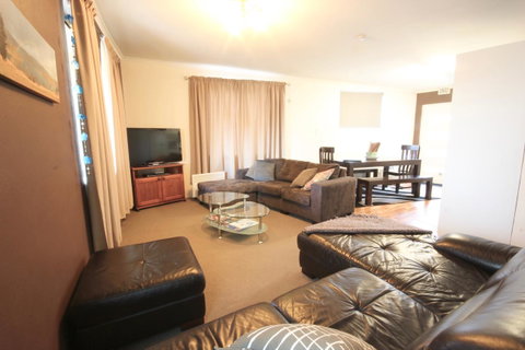 Full Circle Apartments - Tourism Townsville 6