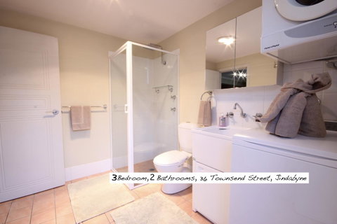 Full Circle Apartments - Tourism Townsville 14