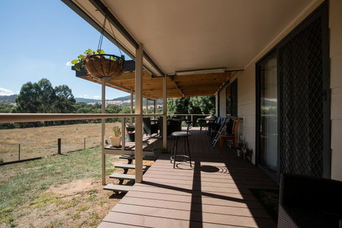 Pound Creek Gallery - Tourism Townsville 23