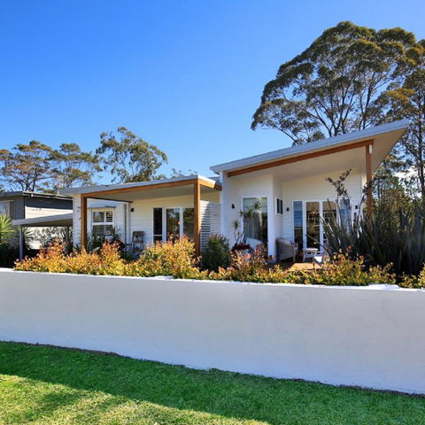 Jervis Bay Beach Shack I Pet Friendly - Tourism Townsville 1
