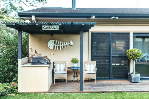The Outlook Cabana - Tourism Townsville 5