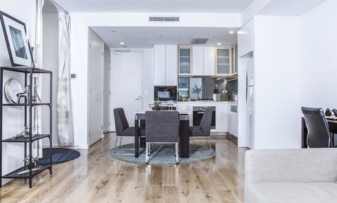 DD Apartments Fish Market - Tourism Townsville 10