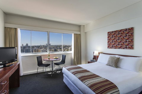Macleay Hotel - Tourism Townsville 9