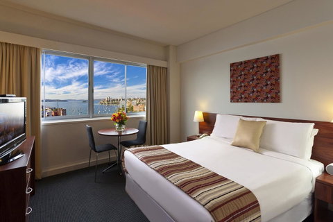 Macleay Hotel - Tourism Townsville 11